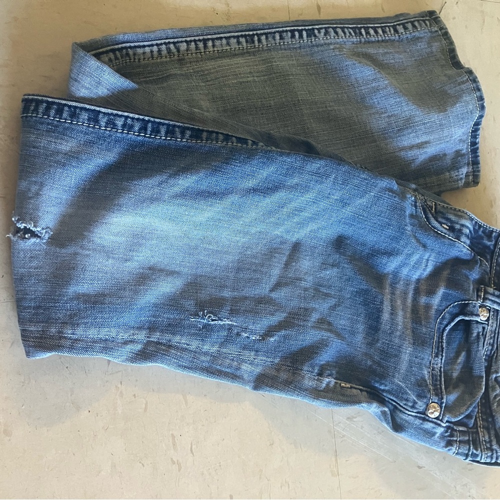 Size32 - Picture 7 of 8